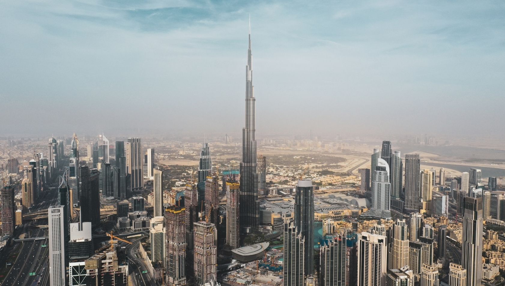 založení společnosti v dubaji
